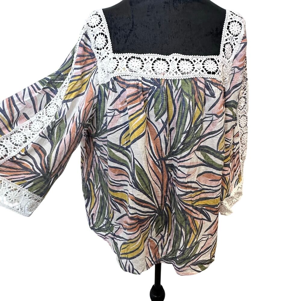 Zac & Rachel White Crochet Trim Tropical Leaf Print Blouse